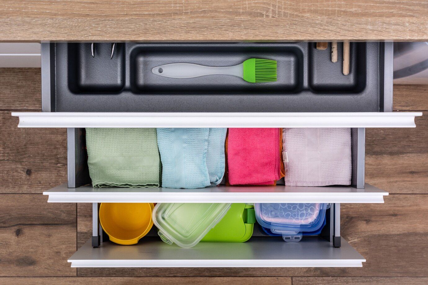 Best Kitchen Drawer Liner Seven Options to a Cleaner Kitchen