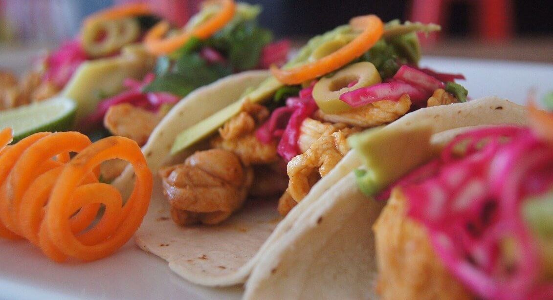 Chicken taco, Image by Mary Brey from Pixabay