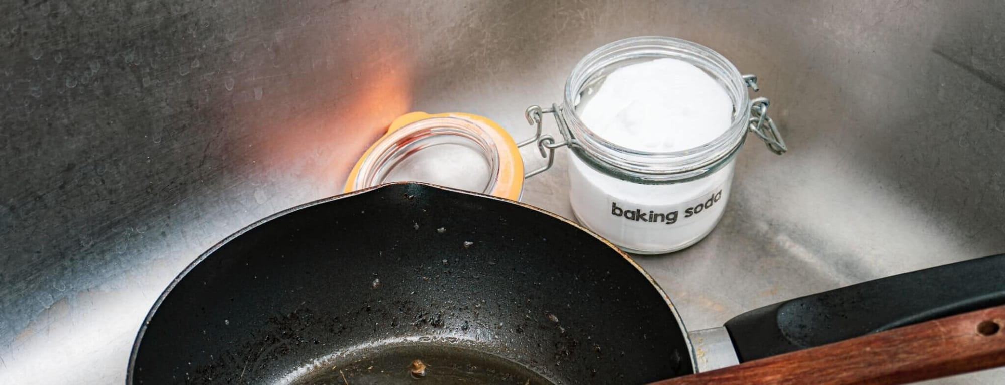 baking soda with non-stick pan