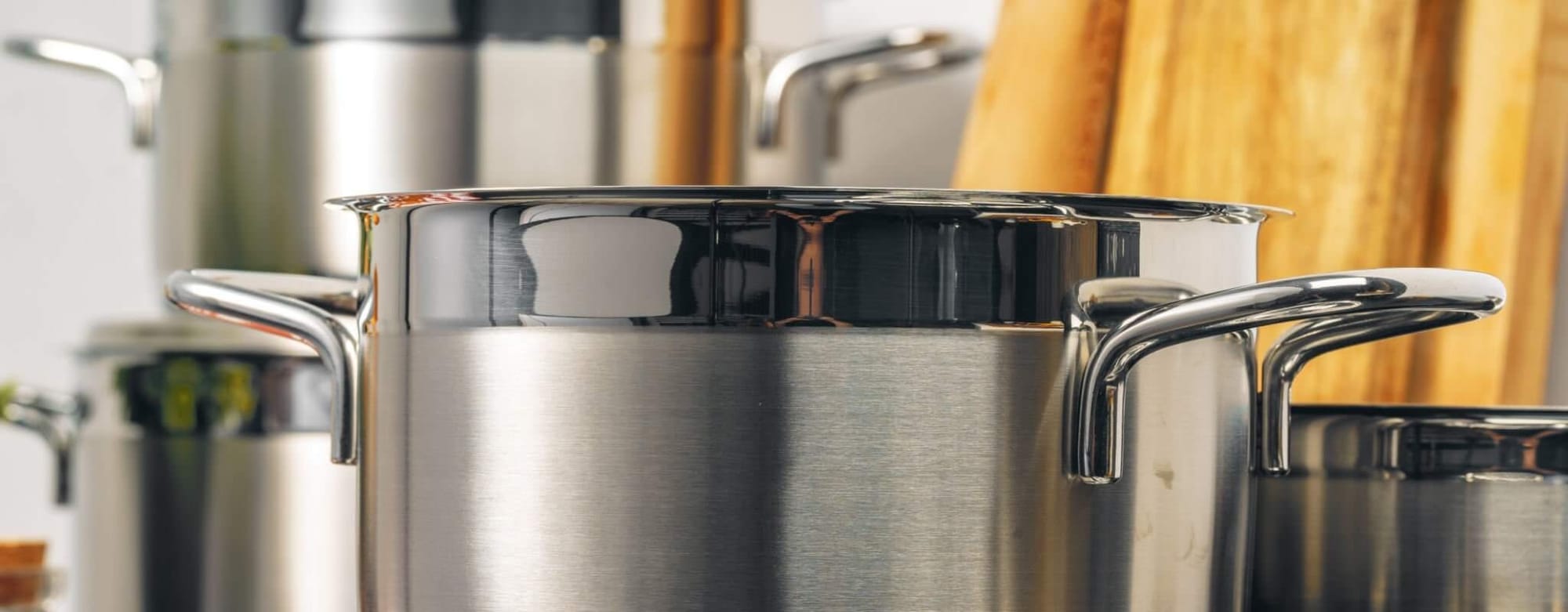 stainless steel pot