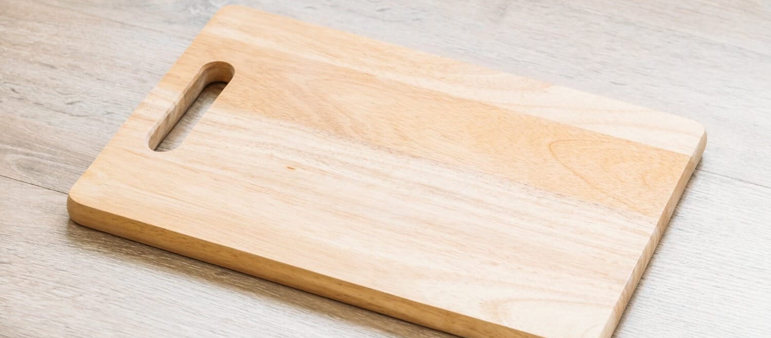 Cutting Board Materials: Bamboo vs. Plastic vs. Wood