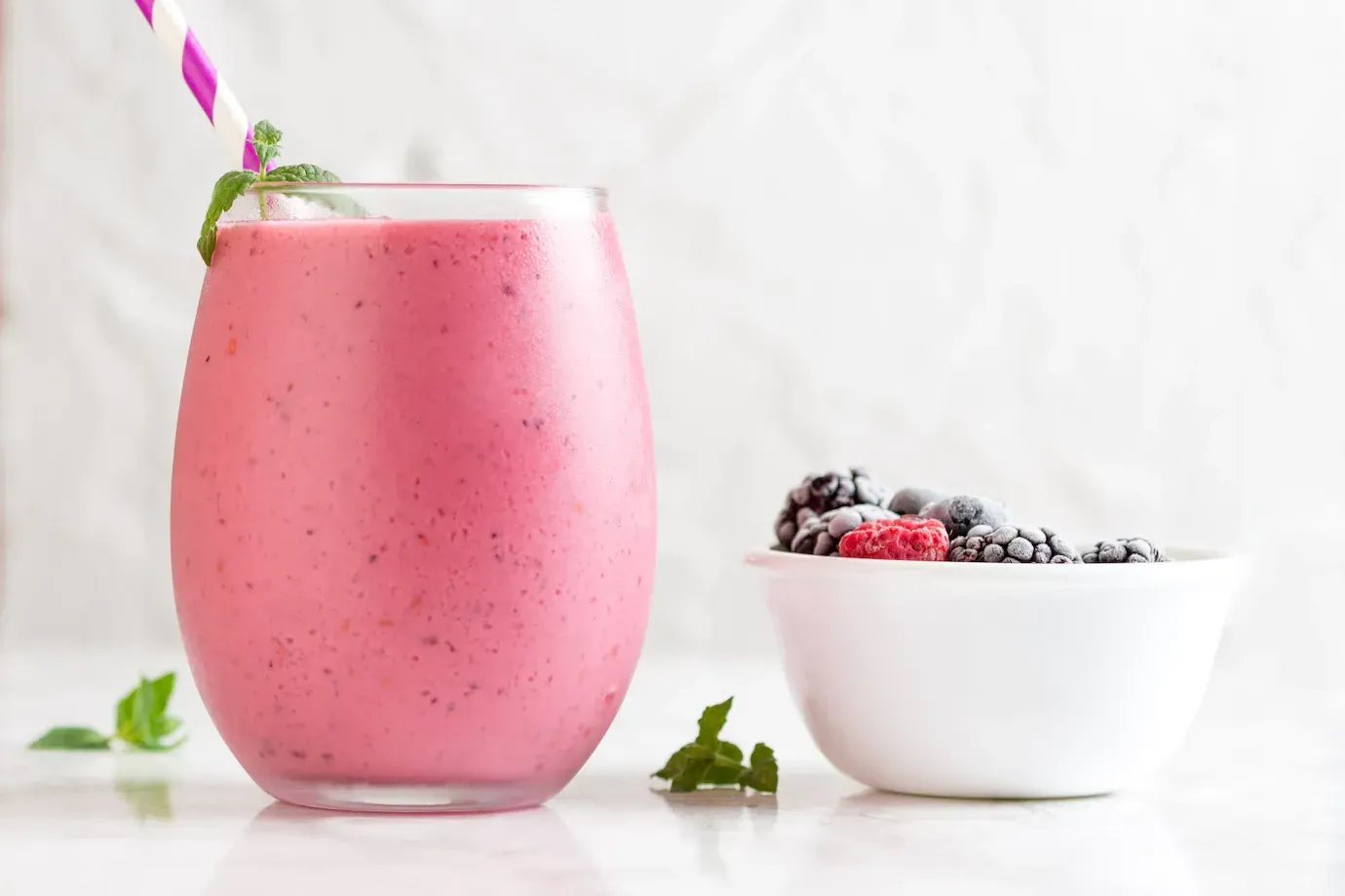 Best Blender for Frozen Fruit: Top 5 Options in 2025