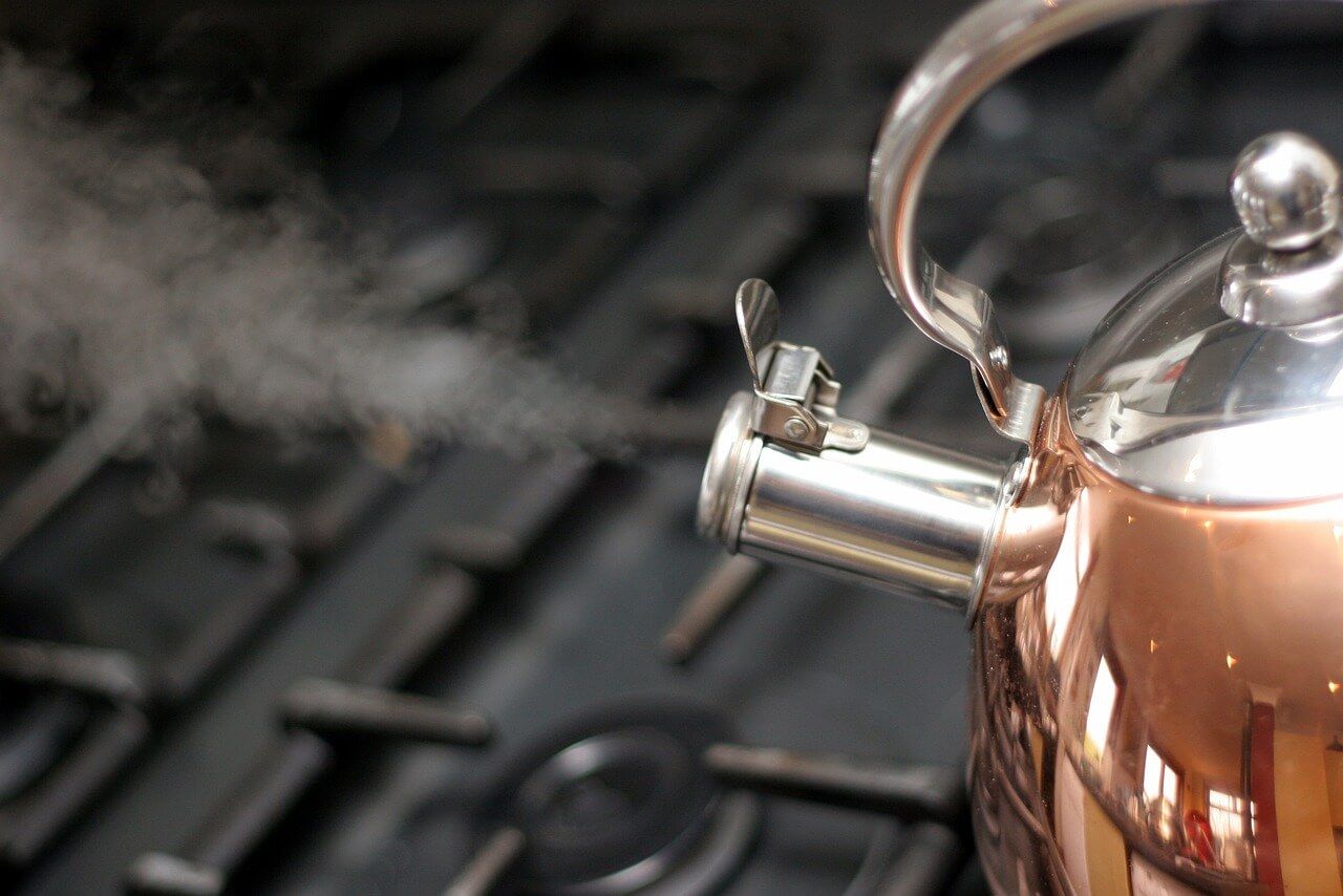 How to Brew the Perfect Cup of Tea with a Stovetop Kettle