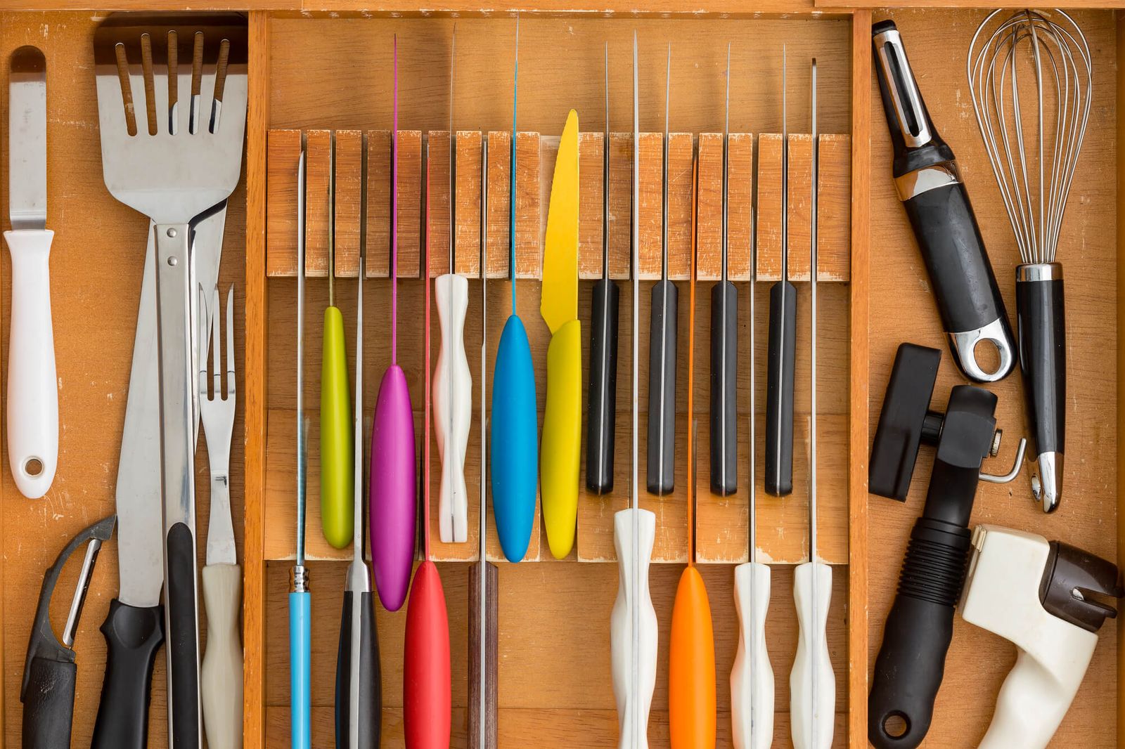 Knife Storage Maintenance: Essential Tips for Your Drawer