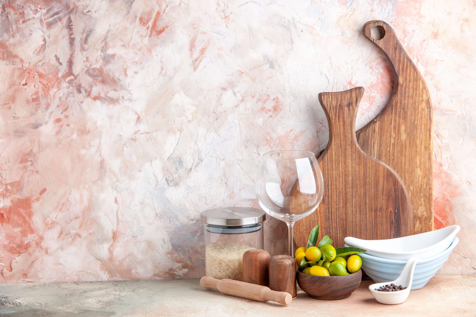 Eco-Friendly vs. Traditional Cookware