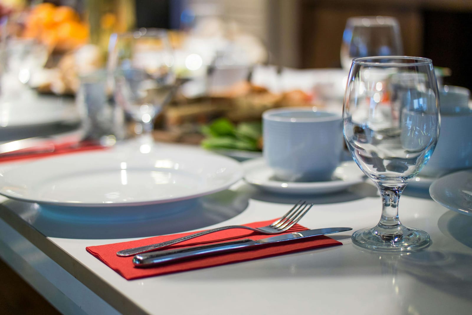 The Enduring Appeal: Timeless Dinnerware Sets Built to Last