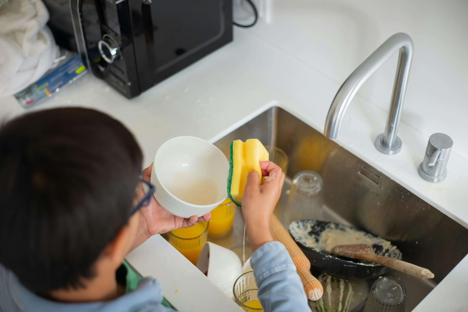 Why Choose Green Cleaning Products for Your Kitchen?