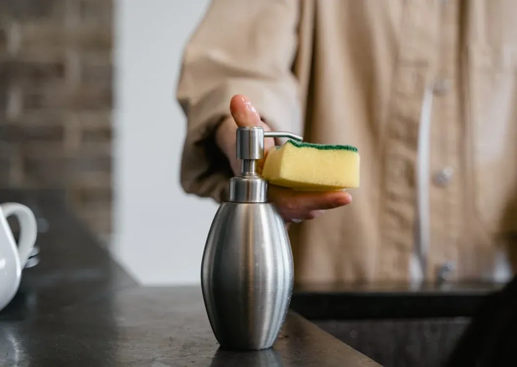 Best Eco-Friendly Dish Soap: Top 4 for Grease-Free, Green Cleaning